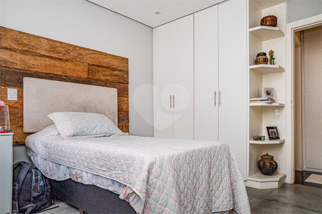 Apartamento à venda com 4 quartos, sendo 3 suítes, em Perdizes, São Paulo, SP