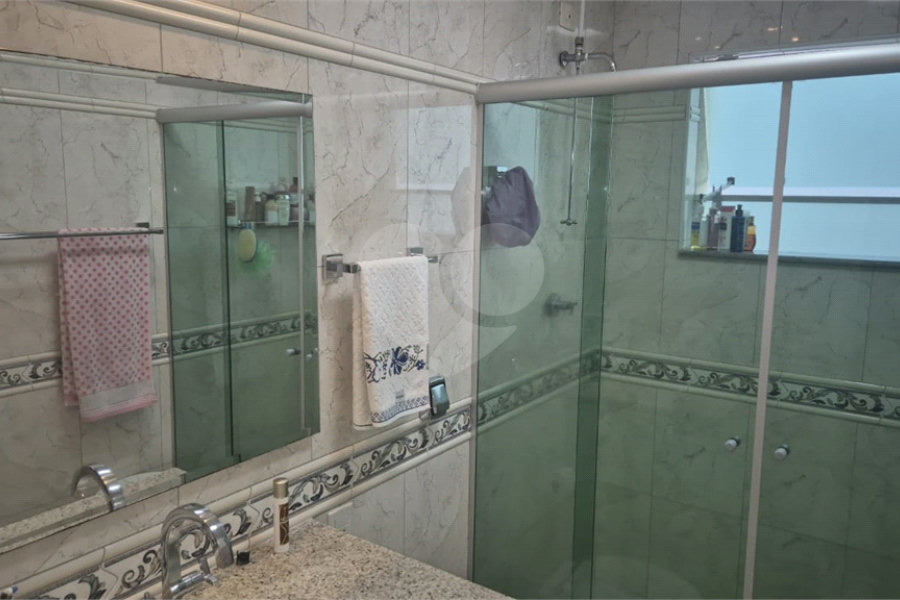 Sobrado à venda com 3 quartos, sendo 1 suíte, em Tremembé, São Paulo, SP