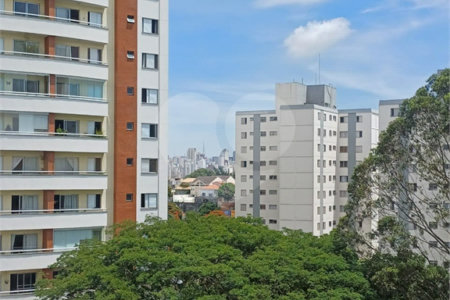 Apartamento à venda com 3 quartos, sendo 1 suíte, em Vila Monumento, São Paulo, SP