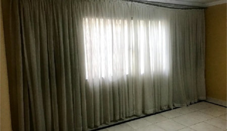 Casa à venda com 3 quartos, sendo 1 suíte,  no condomínio Residencial Means do Campo, São Paulo - SP