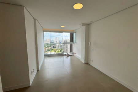 Apartamento à venda com 3 quartos, sendo 1 suíte, em Vila Anastácio, São Paulo, SP