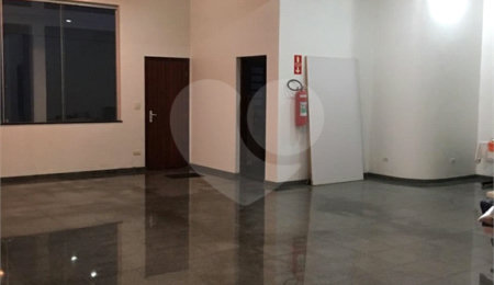 Salão Comercial para alugar em Cidade Satélite, Atibaia, SP