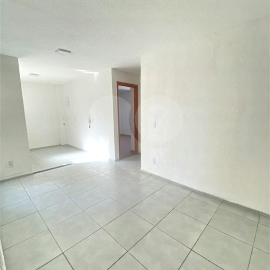 Apartamento à venda com 2 quartos em Inhoaíba, Rio de Janeiro, RJ
