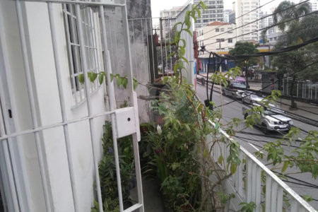 Sobrado à venda com 4 quartos, sendo 1 suíte,  em Indianópolis, São Paulo, SP