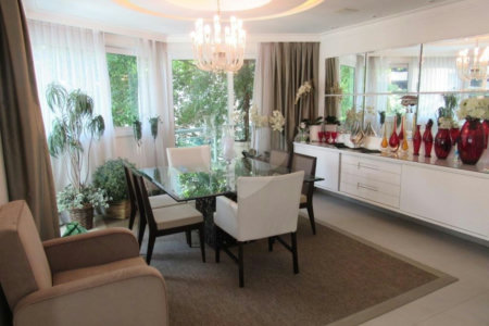 Apartamento à venda com 3 suítes em Real Parque, São Paulo, SP