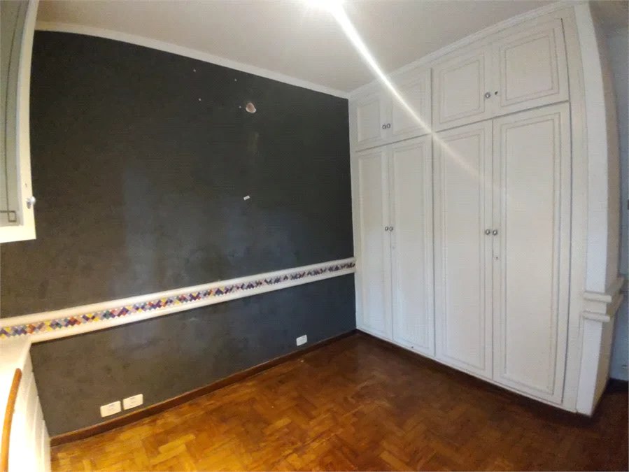 Sobrado à venda com 5 quartos, sendo 3 suítes, em Cidade Monções, São Paulo, SP