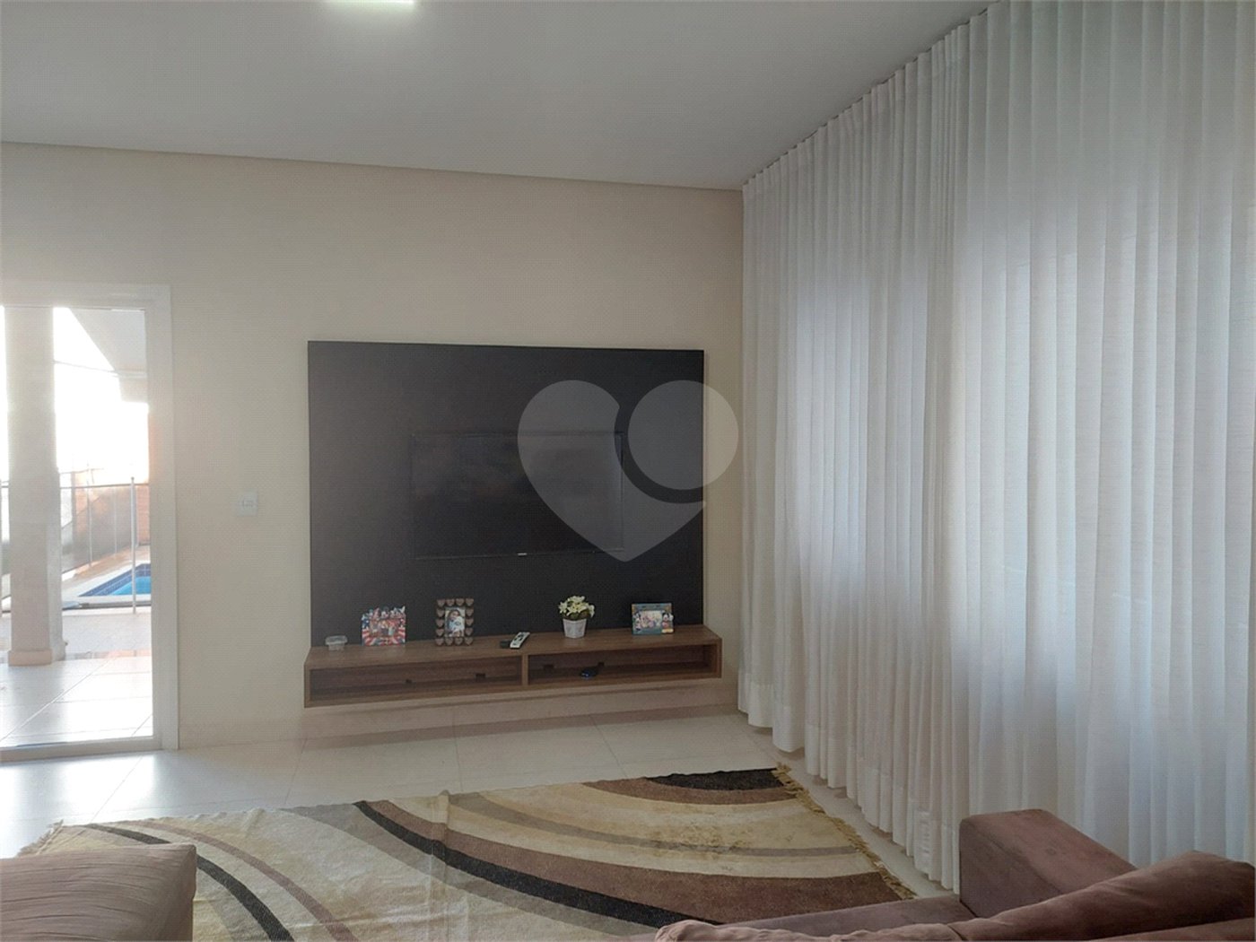 Casa à venda com 4 suítes no condomínio Panorama Residence Indaiatuba, Indaiatuba - SP
