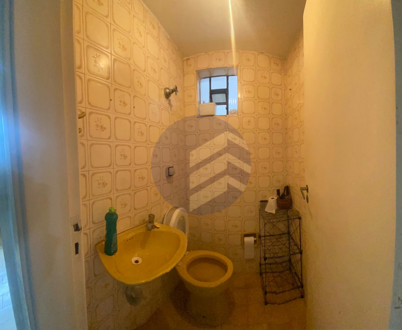 Casa à venda com 2 quartos em Jardim Alvorada, oportunidade para investidor