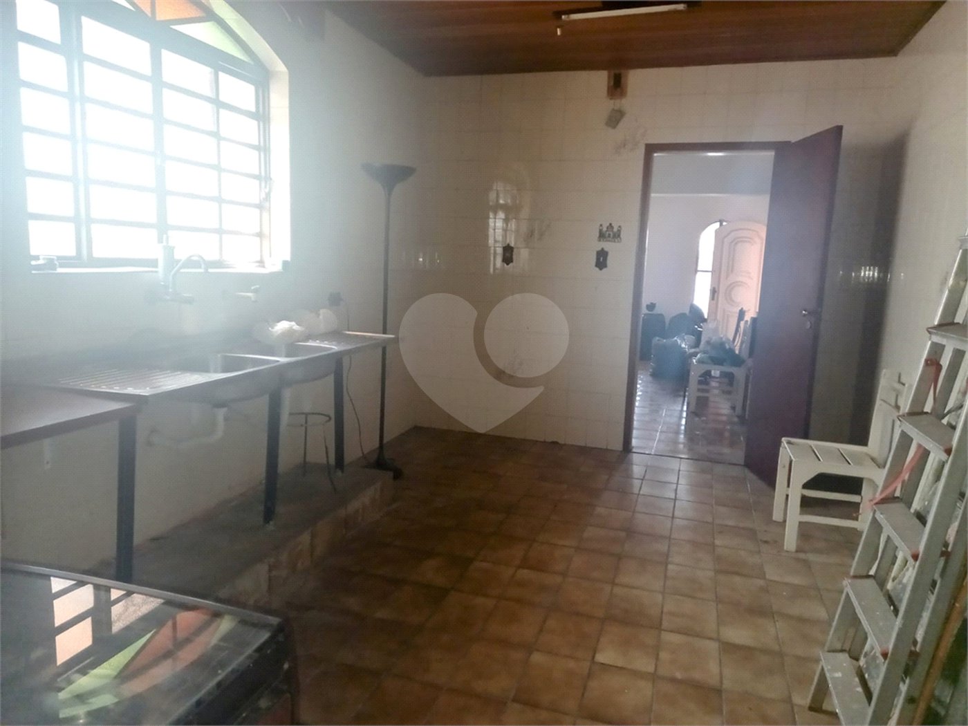 Casa à venda com 4 quartos, sendo 3 suítes, em Água Fria, São Paulo, SP