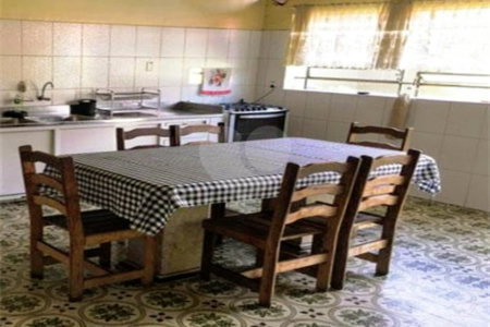 Sobrado à venda com 3 quartos, sendo 2 suítes, em Chácara Monte Alegre, São Paulo, SP