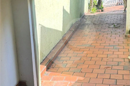 Casa Térrea à venda com 4 quartos, sendo 1 suíte, em Água Fria, São Paulo, SP