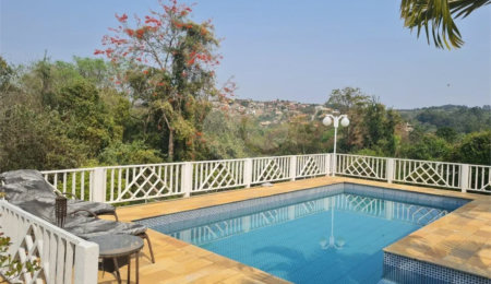 Casa à venda com 4 quartos, sendo 2 suítes, no condomínio Jardim do Ribeirão 2, Itupeva - SP