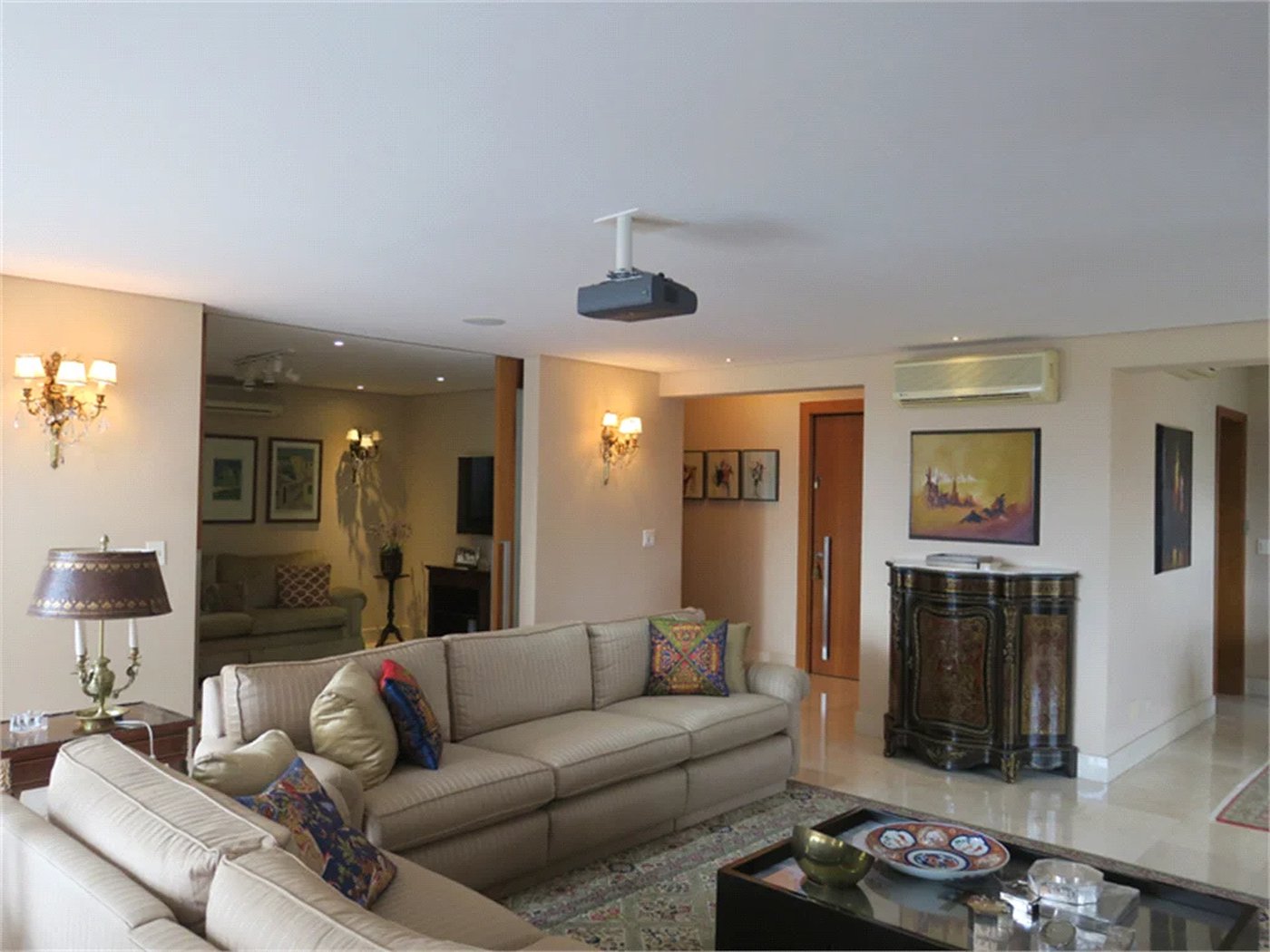 Apartamento à venda ou para alugar com 3 suítes em Vila Suzana, São Paulo, SP