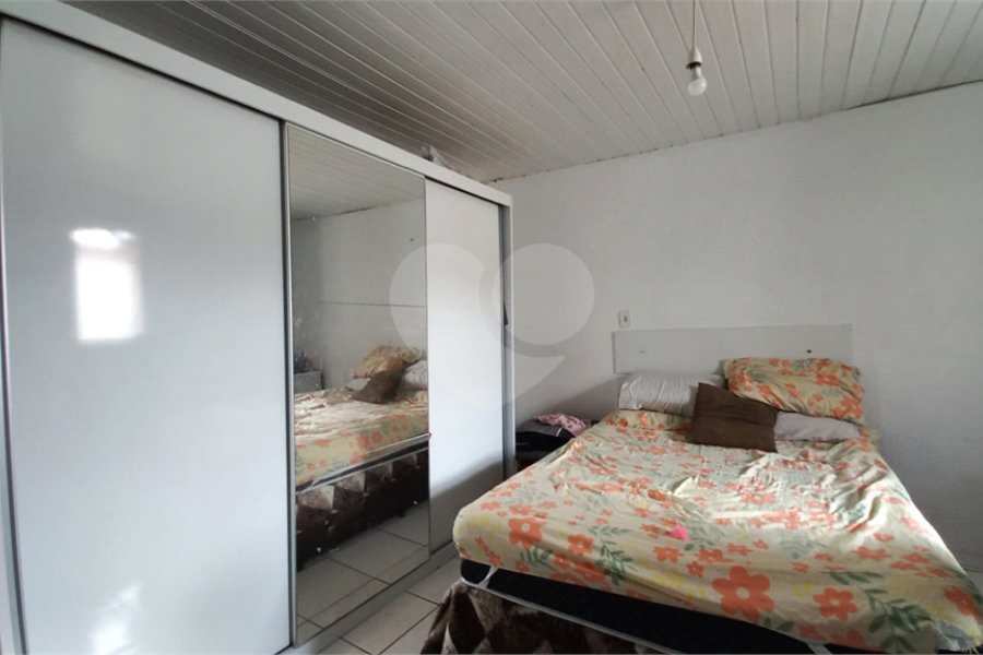 Sobrado à venda com 6 quartos, sendo 1 suíte,  em Vila Medeiros, São Paulo, SP