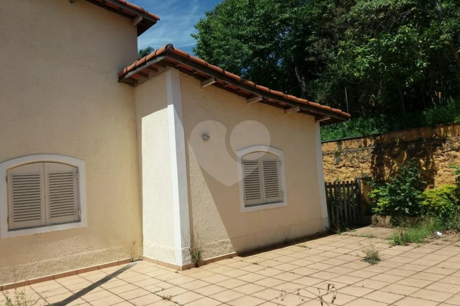 Sobrado à venda com 4 quartos, sendo 1 suíte, em Tremembé, São Paulo, SP