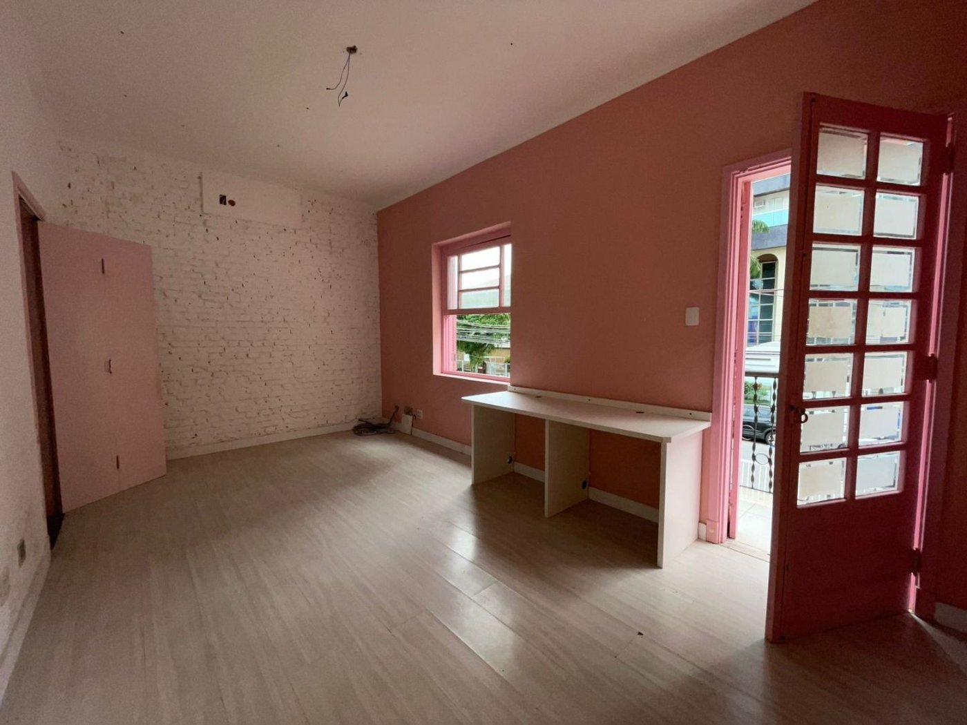 Casa com 5 dormitórios à venda, 232 m² por R$ 4.260.000,00 - Embaré - Santos/SP