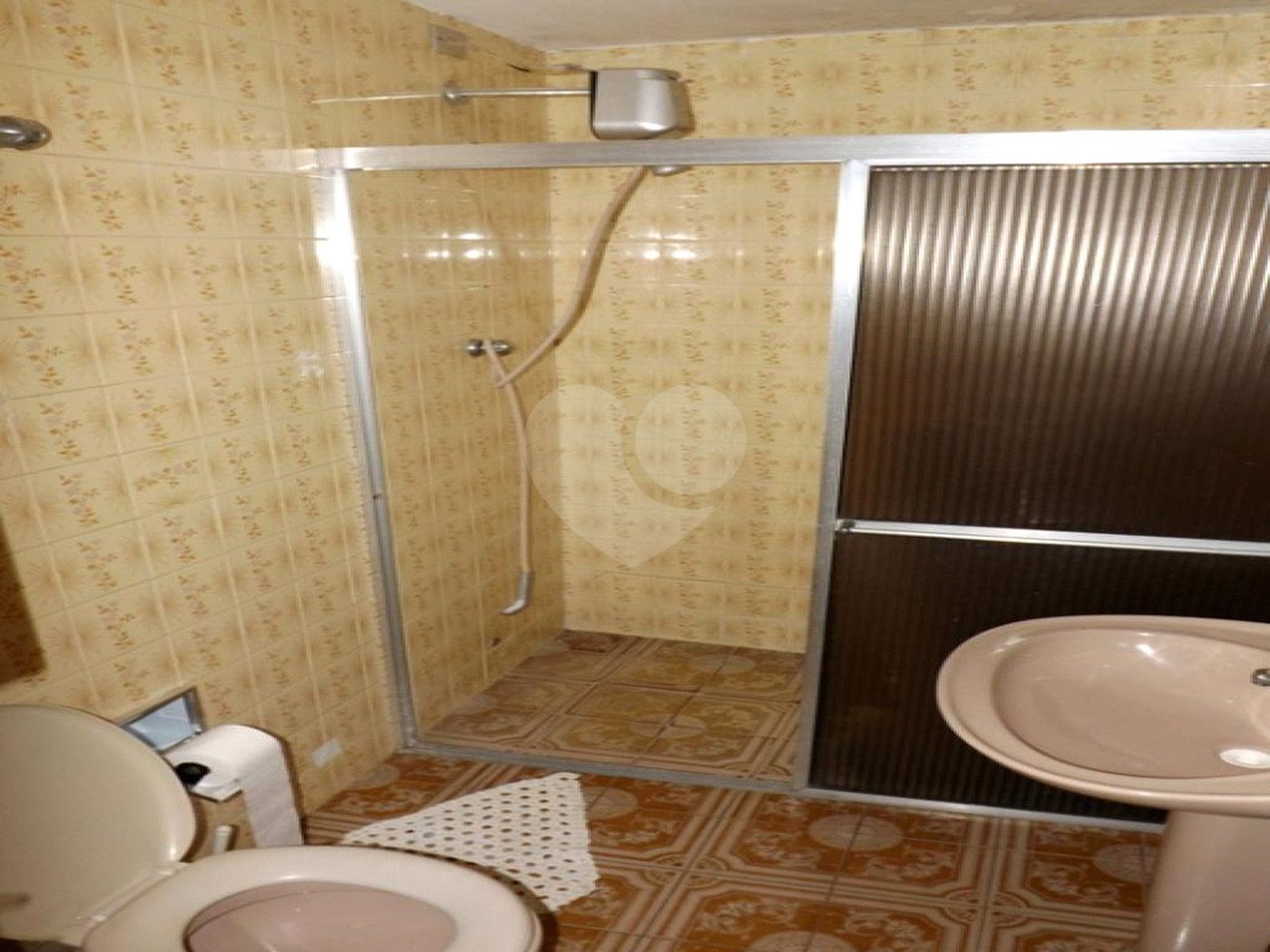 Casa à venda com 3 quartos, sendo 1 suíte, em Jardim Bonfiglioli, São Paulo, SP