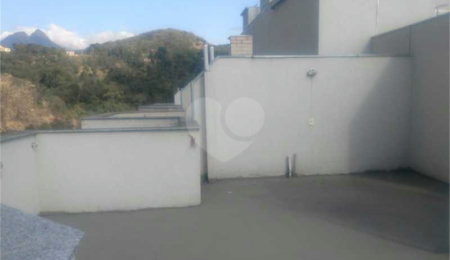 Cobertura à venda com 2 quartos em São Francisco Xavier, Rio de Janeiro, RJ