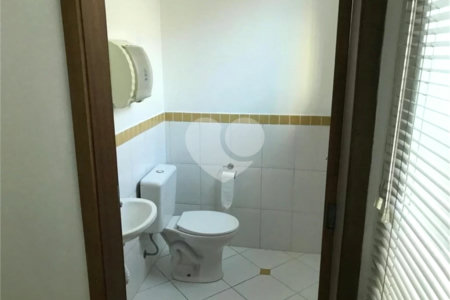 Prédio à venda em Santana, São Paulo, SP