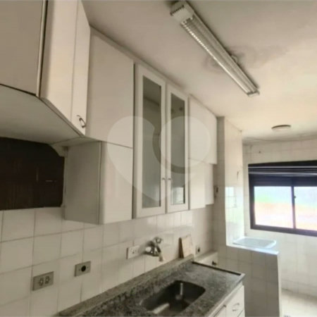 Apartamento à venda com 2 quartos em Jardim Ester, São Paulo, SP