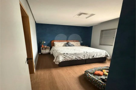 Apartamento Recém reformado e mobiliado a venda em Vila Mariana