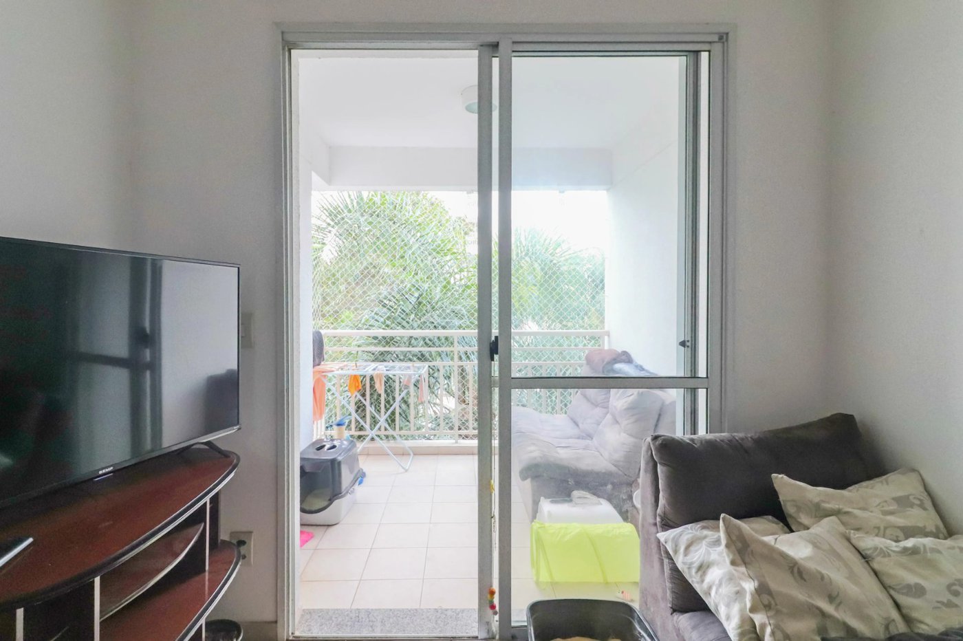 Apartamento à venda com 3 quartos, sendo 1 suíte,  em Jardim Esmeralda, São Paulo, SP