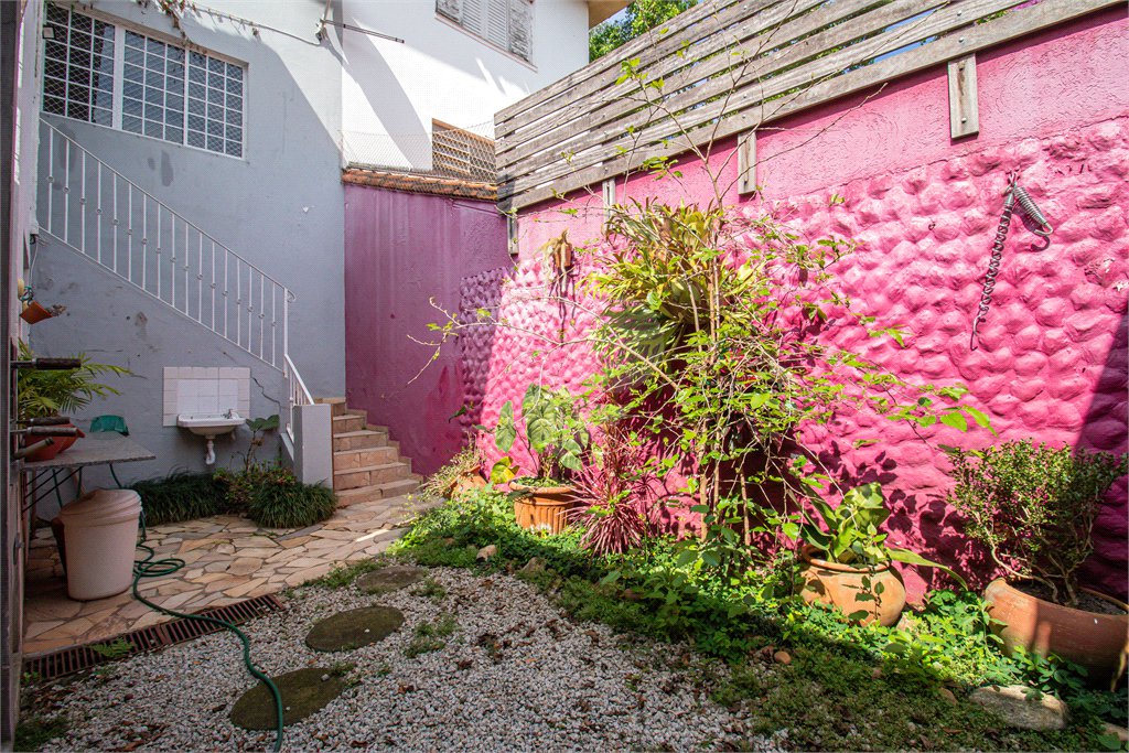 Sobrado à venda com 2 quartos, sendo 1 suíte, em Jardim Petrópolis, São Paulo, SP