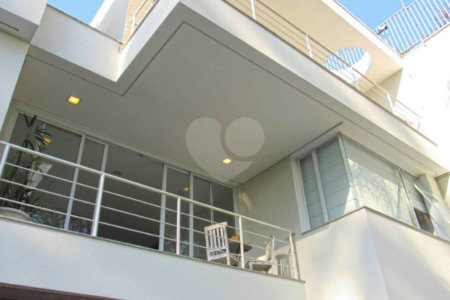 Casa à venda com 4 suítes no condomínio Residencial Giardino Pirandello, São Paulo - SP