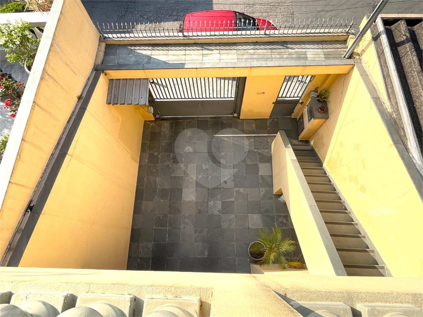 Sobrado à venda com 3 quartos em Parque Arariba, São Paulo, SP