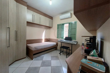 Casa à venda com 3 quartos, sendo 1 suíte, em Jardim Brasilândia, Sorocaba, SP