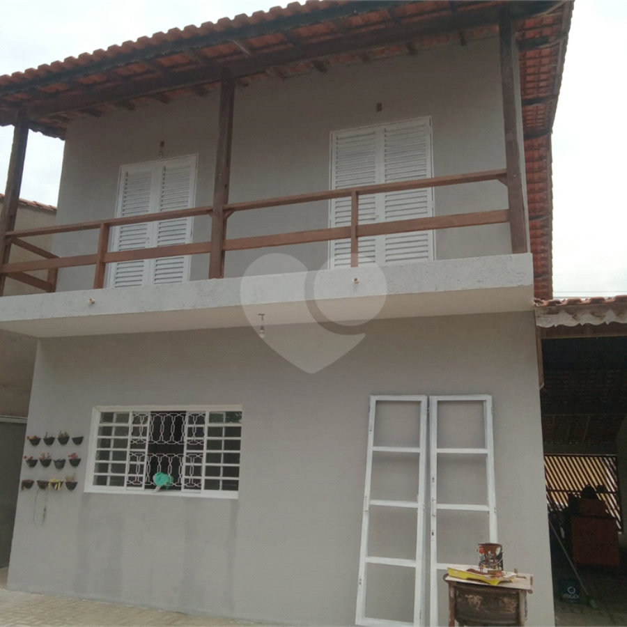 Casa à venda com 3 quartos, sendo 1 suíte, em Jardim dos Ipês, Mairinque, SP