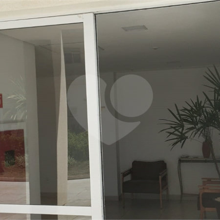 Apartamento à venda com 2 quartos, sendo 1 suíte, em Vila Macia, Itapetininga, SP