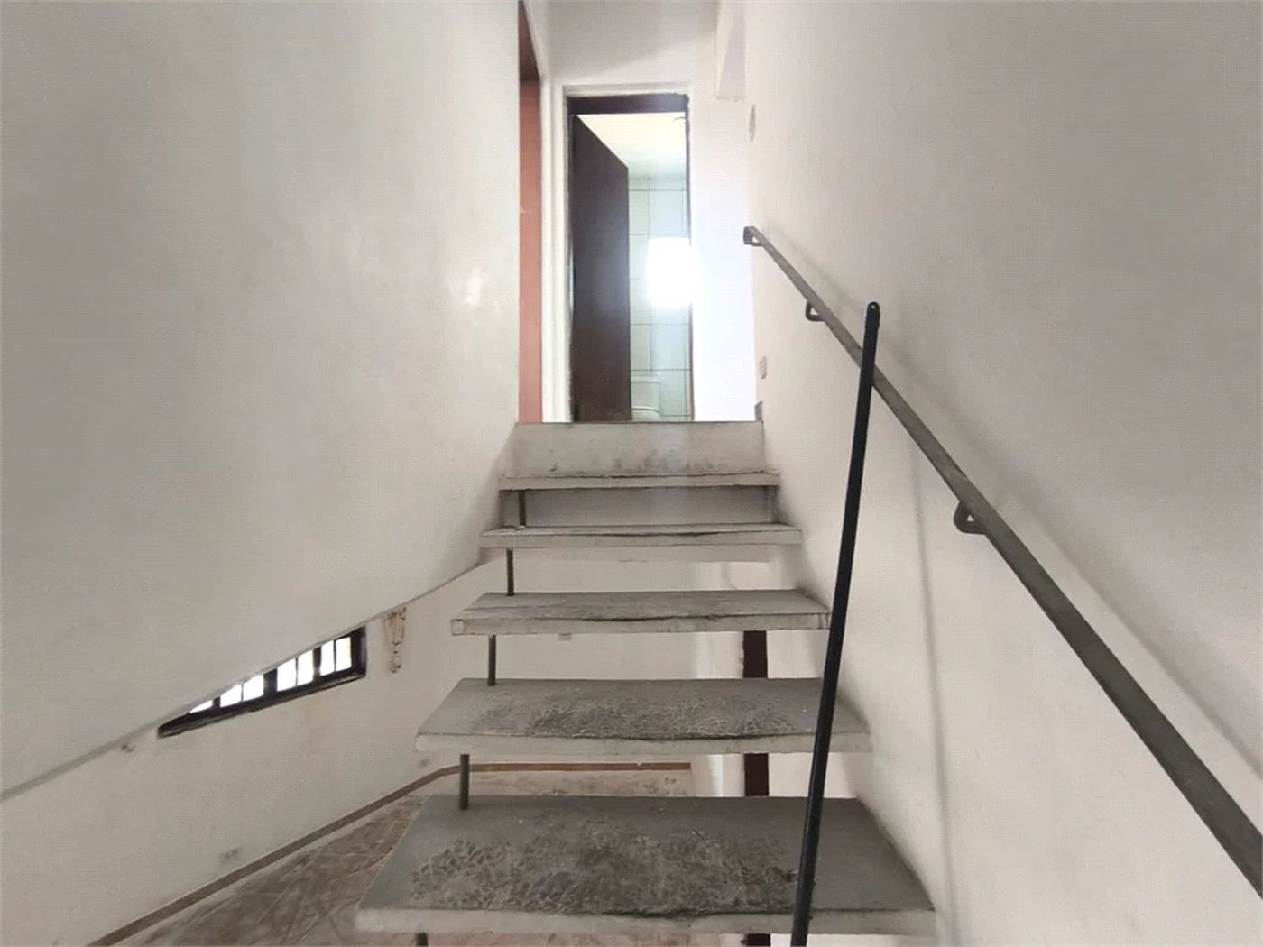 Sobrado à venda com 3 quartos, sendo 1 suíte, em Jardim Umarizal, São Paulo, SP