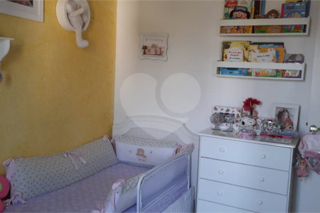 Apartamento à venda com 3 quartos, sendo 1 suíte,  em Vila Pagano, Valinhos, SP