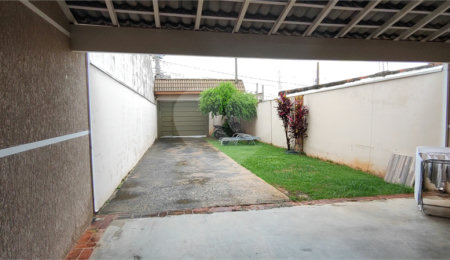 Casa à venda com 2 quartos, sendo 1 suíte,  em Jardim Nair Maria, Salto, SP