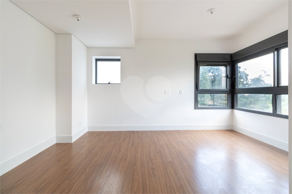 Apartamento à venda com 2 suítes em Jardim Morumbi, São Paulo, SP