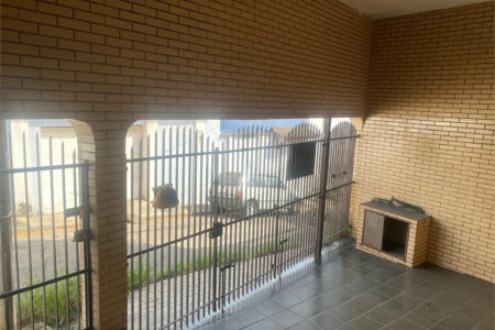 Casa à venda com 3 quartos, sendo 2 suítes, em Jardim do Papai, Guarulhos, SP