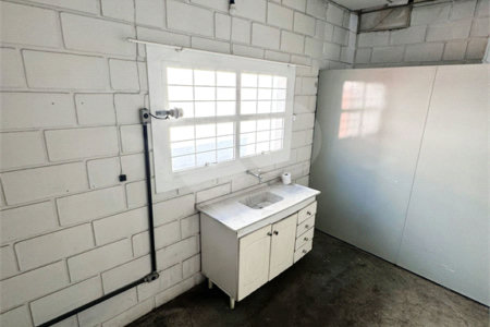 Salão para alugar em Iporanga, Sorocaba, SP