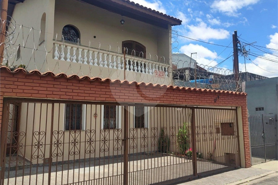 Sobrado à venda com 3 suítes em Tremembé, São Paulo, SP