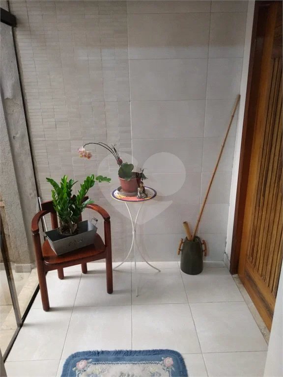 Sobrado à venda com 2 quartos, sendo 1 suíte, em Vila Gustavo, São Paulo, SP