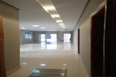 Casa à venda com 4 quartos, sendo 2 suítes, em Jardim Antártica, Ribeirão Preto, SP