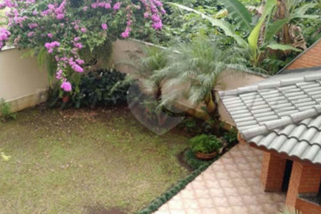 Casa à venda com 3 quartos, sendo 1 suíte,  em Jardim Franca, São Paulo, SP