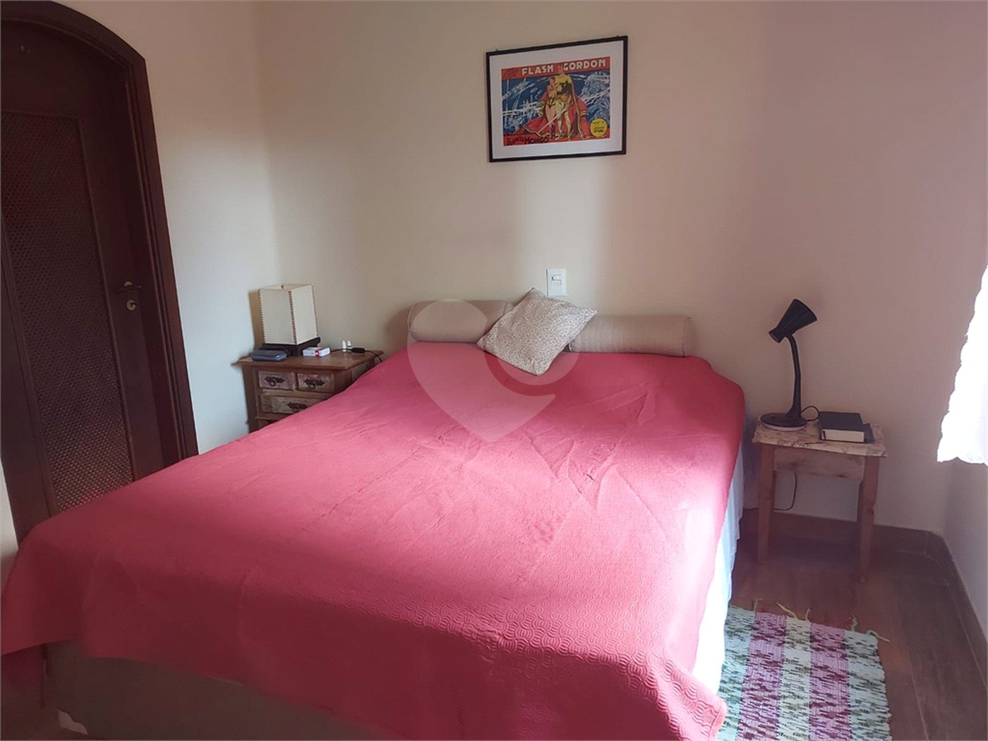 Apartamento à venda com 3 quartos, sendo 1 suíte,  em Enseada, Guarujá, SP