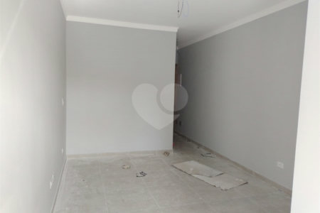 Sobrado à venda com 3 quartos, sendo 1 suíte,  em Campo Grande, São Paulo, SP