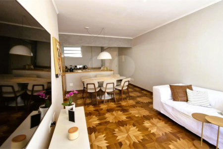 Apartamento à venda com 2 quartos, sendo 1 suíte, em Perdizes, São Paulo, SP