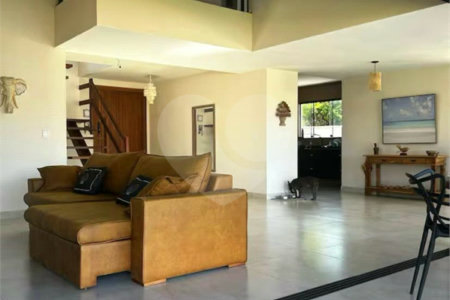 Casa à venda com 4 suítes em Caravelas, Armação dos Búzios, RJ