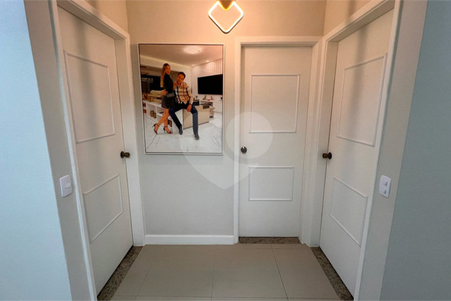Sobrado à venda com 3 quartos, sendo 1 suíte, em Tremembé, São Paulo, SP
