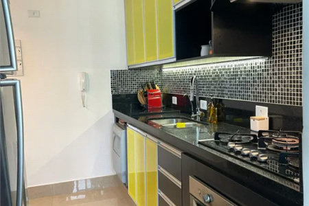 Apartamento à venda com 2 quartos, sendo 1 suíte, em Jardim Londrina, São Paulo, SP
