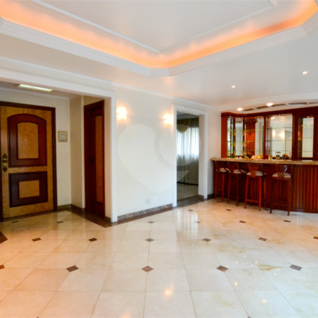 Apartamento à venda com 4 quartos, sendo 2 suítes, em Vila Monumento, São Paulo, SP
