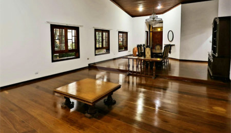 Casa à venda com 4 quartos, sendo 2 suítes, em Jardim São Bento, São Paulo, SP